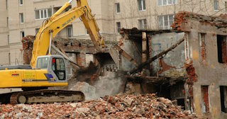Демонтаж фасада в Бирске: цены за м2 от 364 рублей | Сварной-Брк