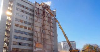 Демонтаж многоэтажного дома Бирск, цена от 3684 руб.