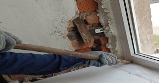 Демонтаж оконных откосов по выгодной цене от 519 руб. в Бирске - Сварной-Брк